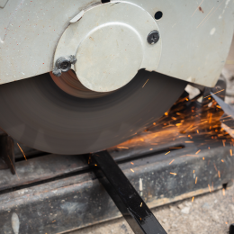 Discuri pentru debitat metal